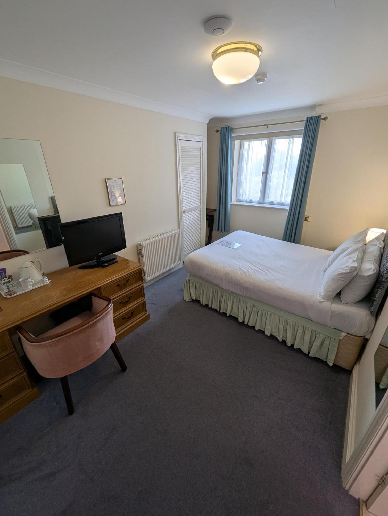 The Walnut Tree Hotel Bridgwater Esterno foto