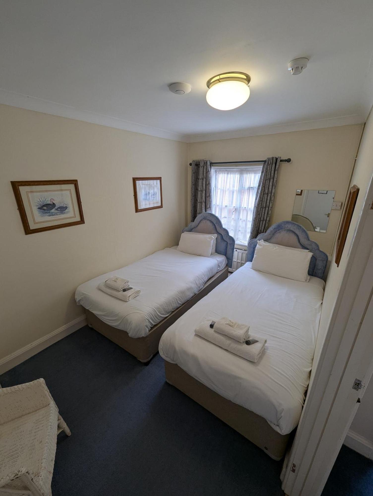 The Walnut Tree Hotel Bridgwater Esterno foto