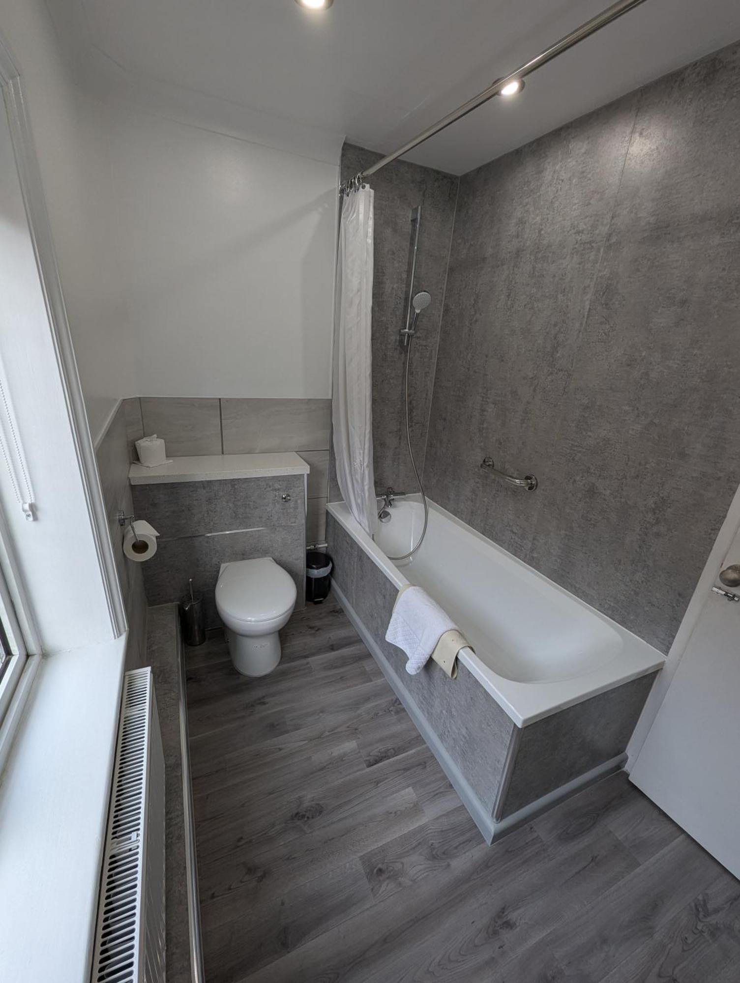 The Walnut Tree Hotel Bridgwater Esterno foto